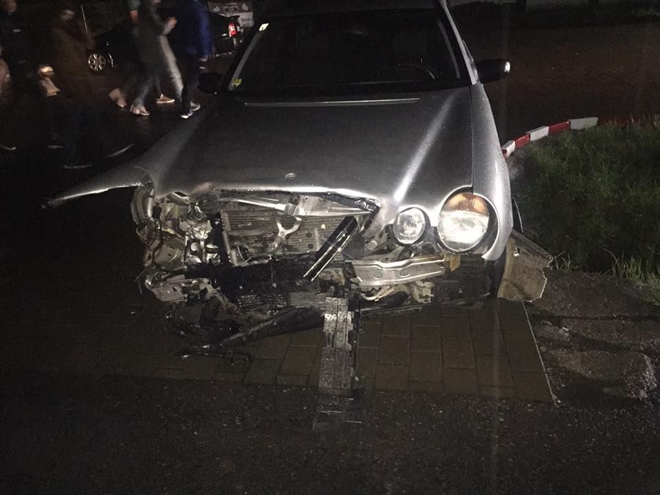 Accident cu o victimă după ce un șofer nu a acordat prioritate de trecere FOTO