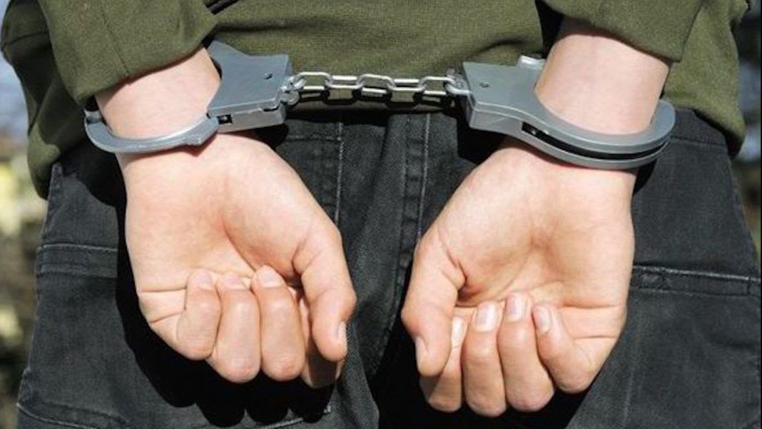 Un individ din Cajvana a fost reținut după ce a încălcat ordinul de protecție