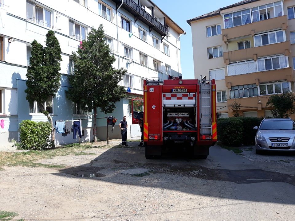 Explozie într-o garsonieră din cartierul Burdujeni VIDEO