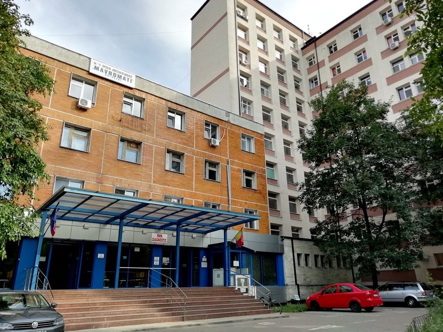 Un bărbat din Vatra Dornei a intrat cu un pistol în Spitalul Județean Botoșani VIDEO