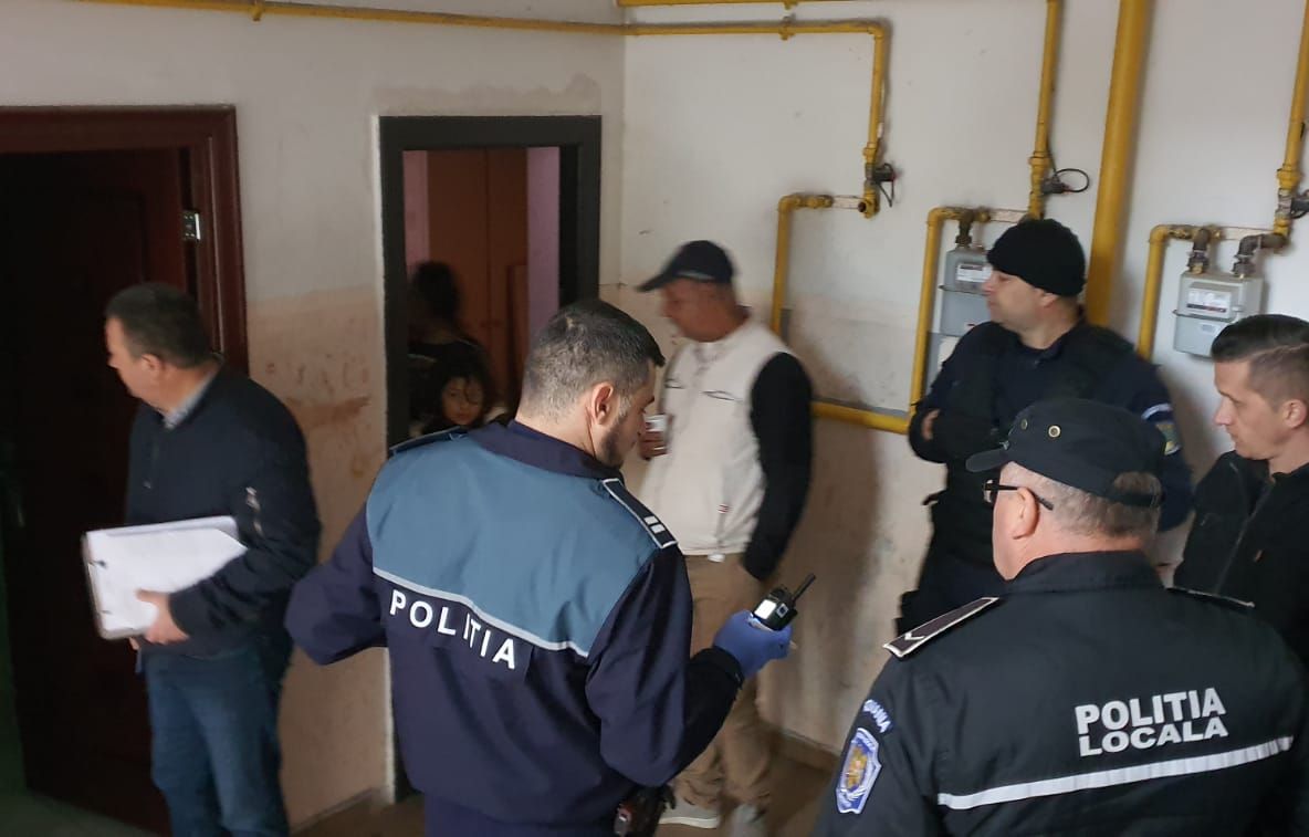 Incendiul de la Vatra Dornei a pornit de la un cablu electric defect VIDEO