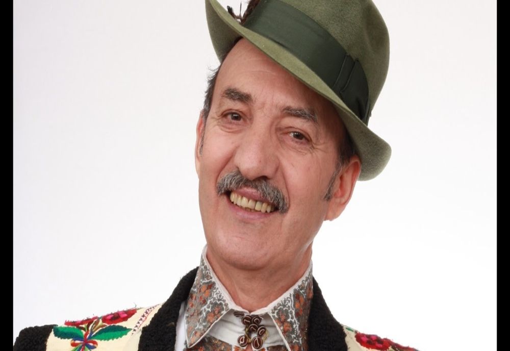 Un îndrăgit interpret de muzică populară a încercat să se sinucidă într-un hotel din Suceava