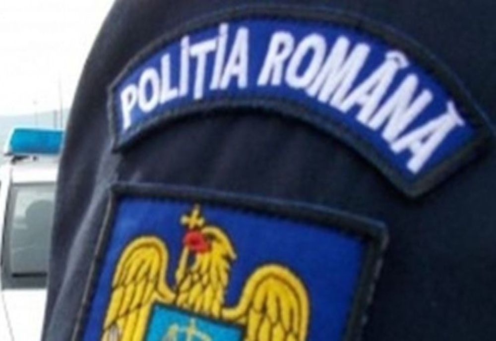 Un polițist de la Postul de Poliție Dornești a fost găsit spânzurat în locuința sa