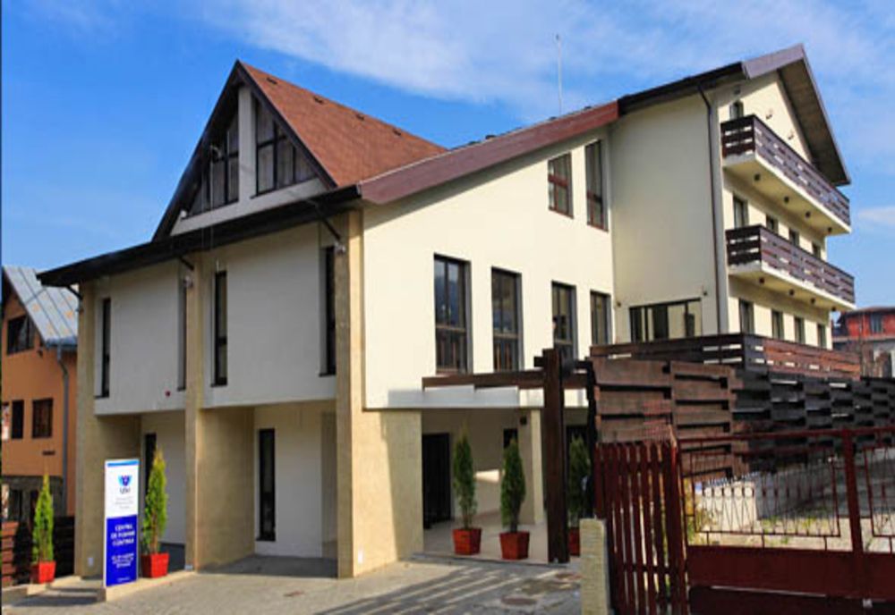 USV pune la dispoziția cadrelor medicale de la Vatra Dornei o clădire modernă