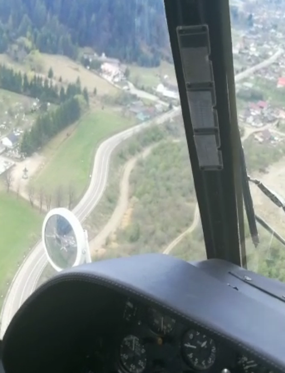 Amplă acțiune în județul Suceava. Peste 300 de polițiști și un elicopter, pe urmele hoților de lemne