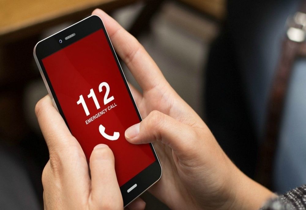 A anunţat la 112 că i-a fost furată maşina. Ce ascundea de fapt șoferul