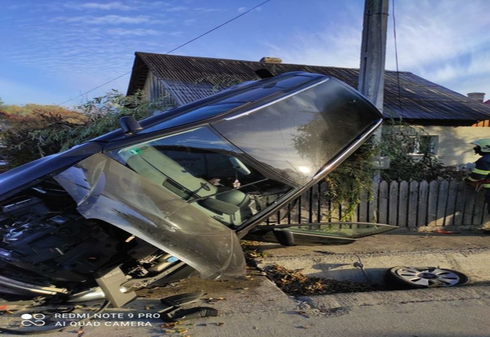 FOTO- CASCADORIE periculoasă