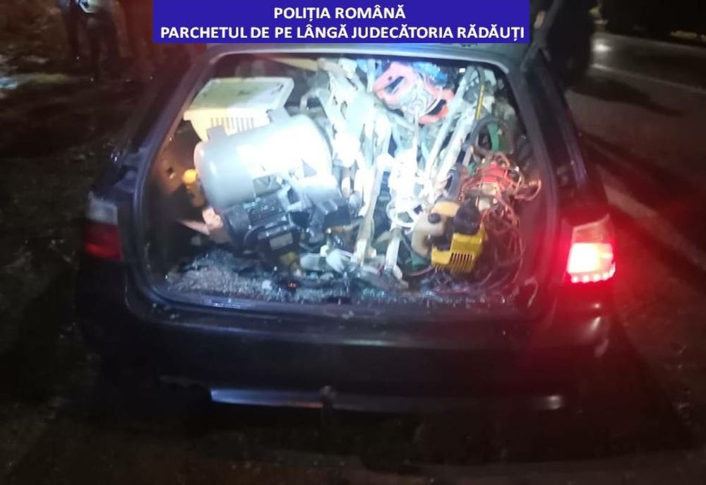 Percheziții de amploare în Suceava pentru destructurarea unei bande de hoți