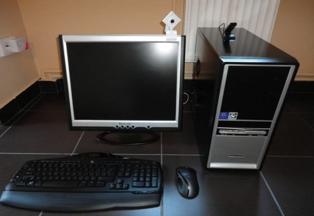 A furat 16 computere din sediul ANAF