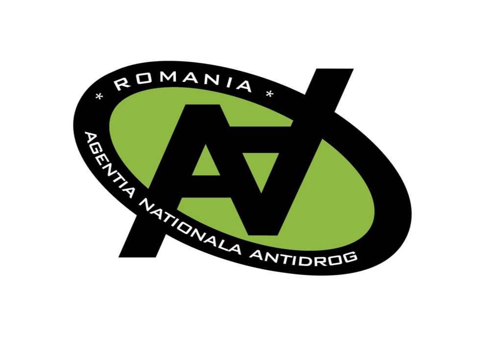 Punct de informare antidrog pe esplanada din centrul municipiului Suceava