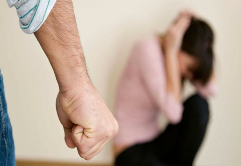 A fugit din calea iubitului, dar a fost urmărită! Ce s-a întâmplat cu agresorul