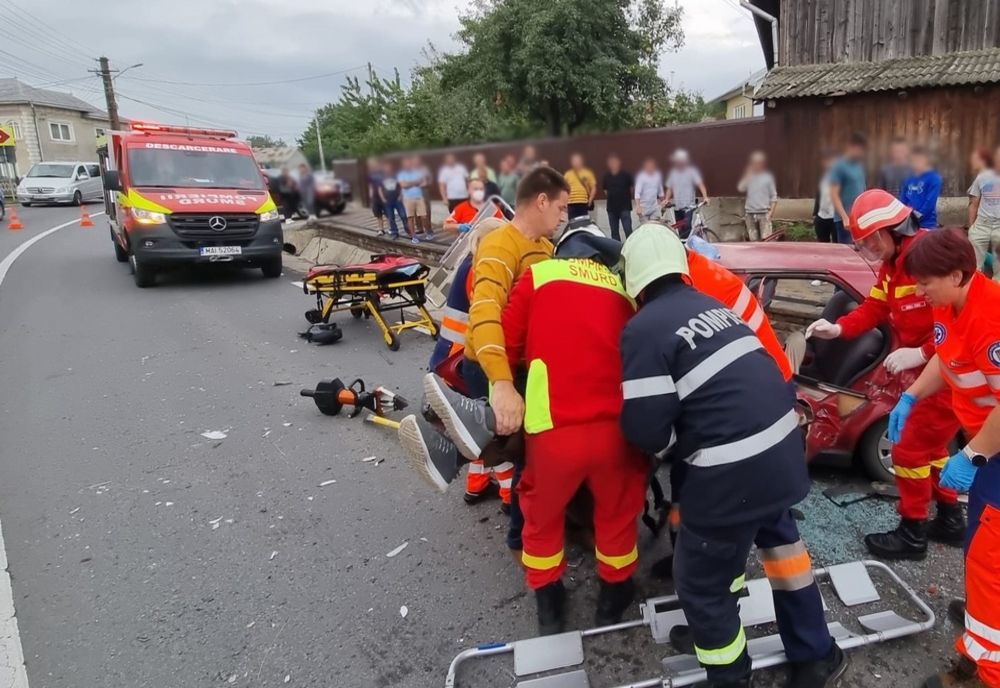 Salvator în timpul liber! Accident grav pe un drum din Suceava