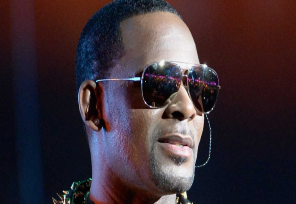 Șoc în lumea muzicii - Un cântăreț îndrăgit a fost condamnat pentru pornografie infantilă