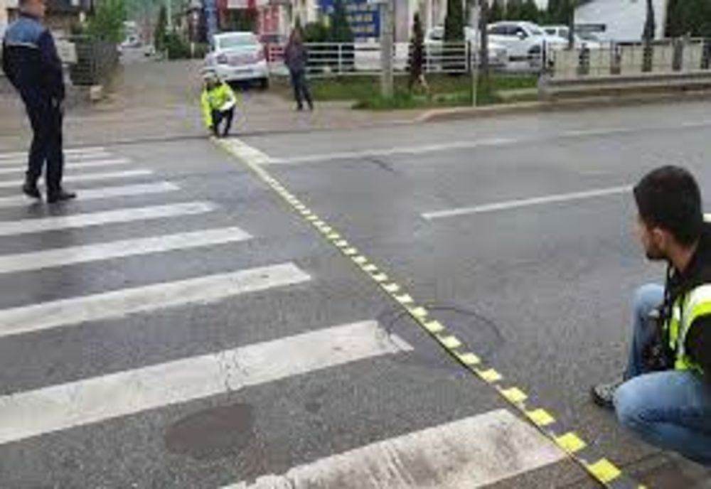 Bărbat accidentat pe trecerea pentru pietoni de un șofer neatent