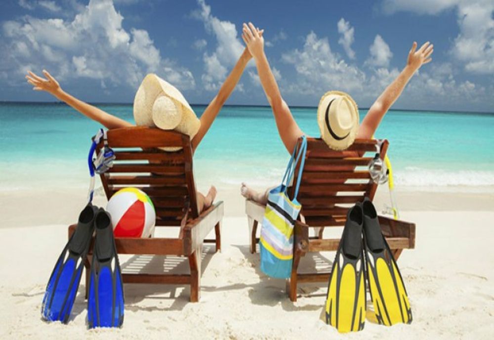 Cât cheltuie românii pentru o vacanță de o săptămână