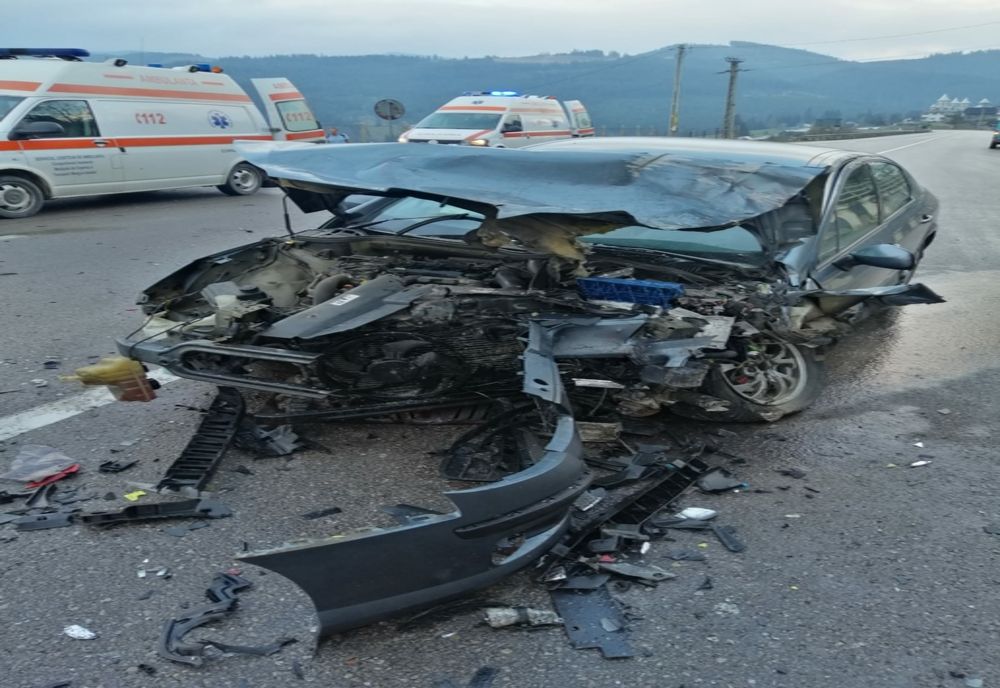 Accident în Pasul Mestecăniș! Patru persoane au ajuns la spital