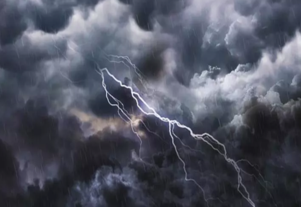 Alertă METEO! Cod GALBEN de ploi torențiale și grindină 