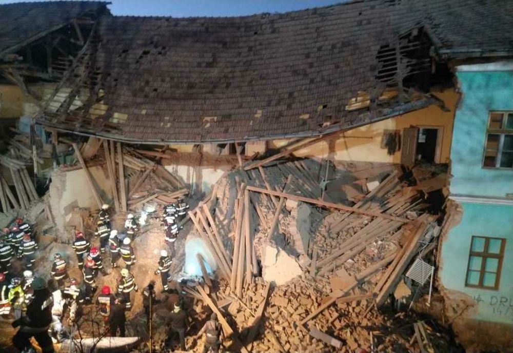 Administratorul firmei care făcea lucrările la internatul din Odorheiu Secuiesc, REȚINUT pentru 24 de ore