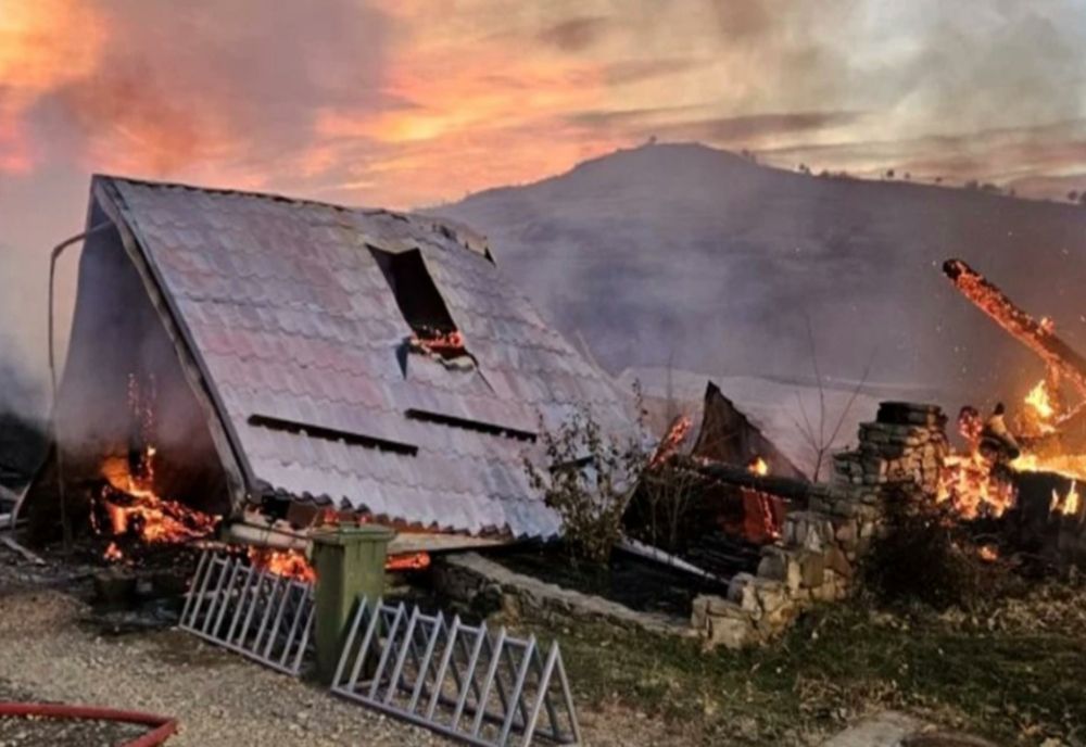 De ce a funcționat Ferma Dacilor atâți ani fără autorizație la incendiu