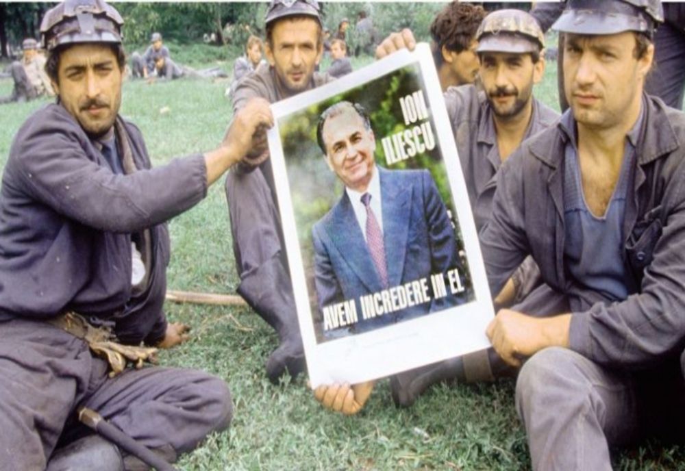 Dosarul MINERIADEI: Ion Iliescu, urmărit PENAL după 30 de ani de la infracţiunile contra umanităţii