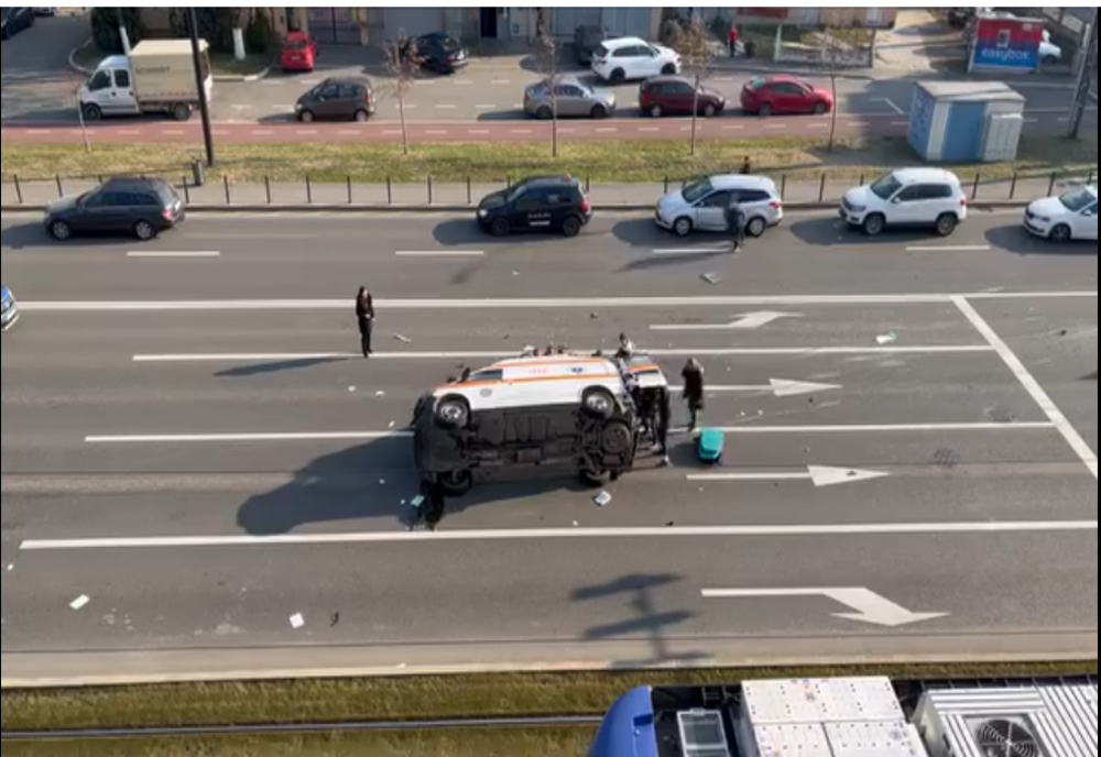 AVERTISMENTUL ȘEFULUI UPU SMURD ORADEA: REACȚIILE INSTINCTUALE ÎN SITUAȚII DE URGENȚĂ POT GENERA MAI MULTE PROBLEME DECÂT ACCIDENTUL ÎN SINE