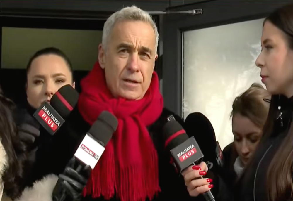 Călin Georgescu, mesaj la ieșirea de la instanță: „Nu trebuie să vă fie frică de adevăr, nu mai trăiți în minciună”