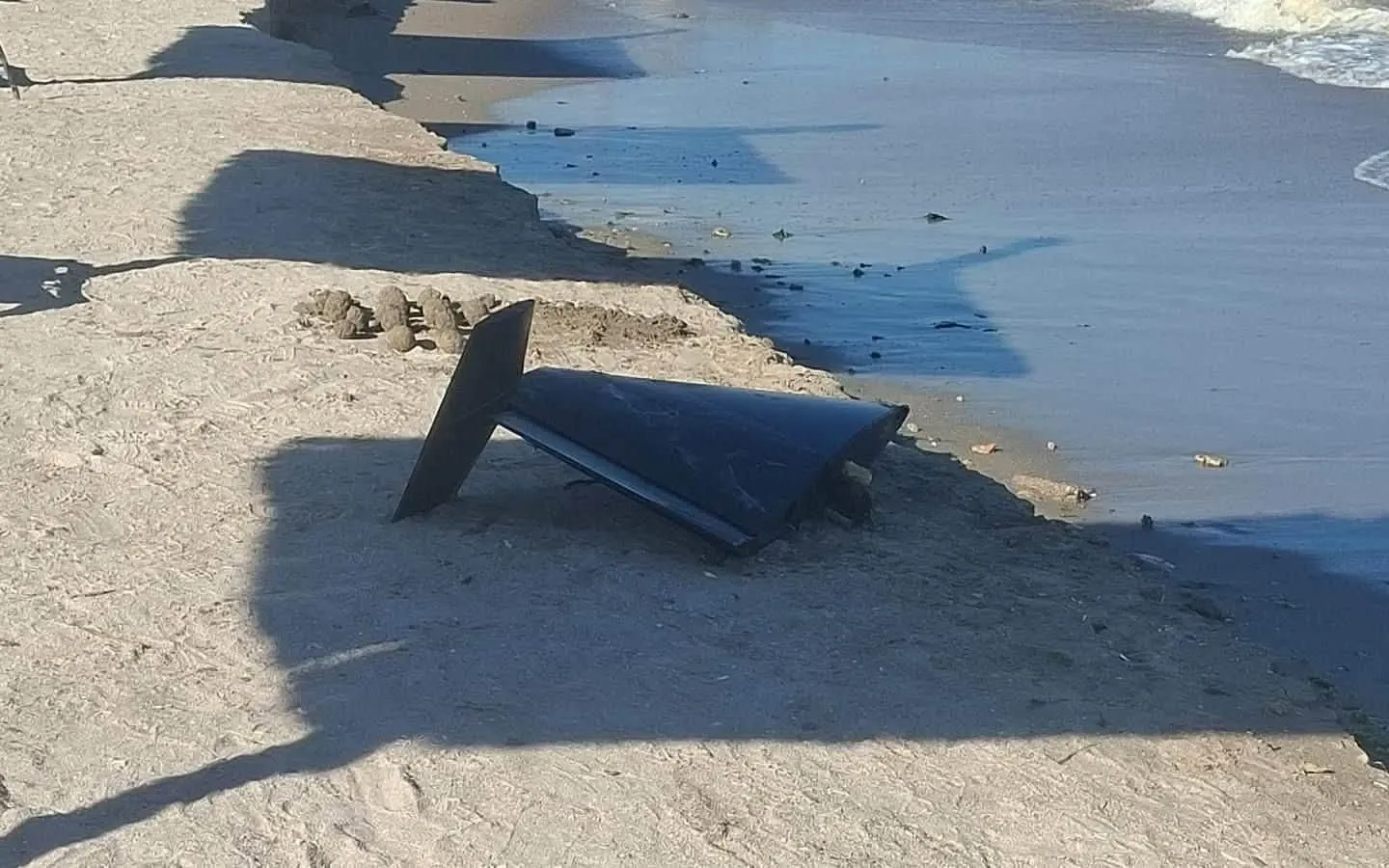 Noi fragmente de drone, găsite pe litoral, la Eforie Sud și Năvodari
