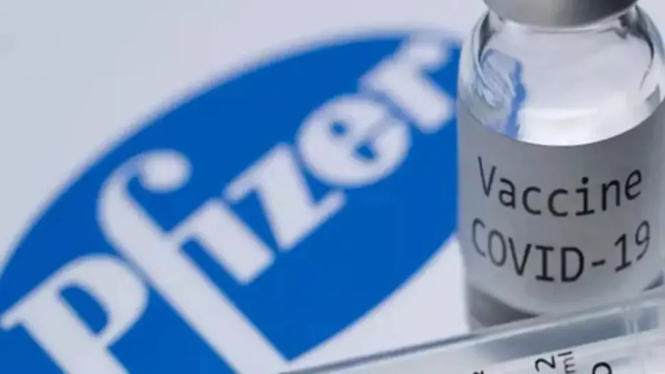 Scandalul vaccinurilor Pfizer intră într-o nouă fază. Schimb de replici acide între Alexandru Rogobete și Vlad Voiculescu