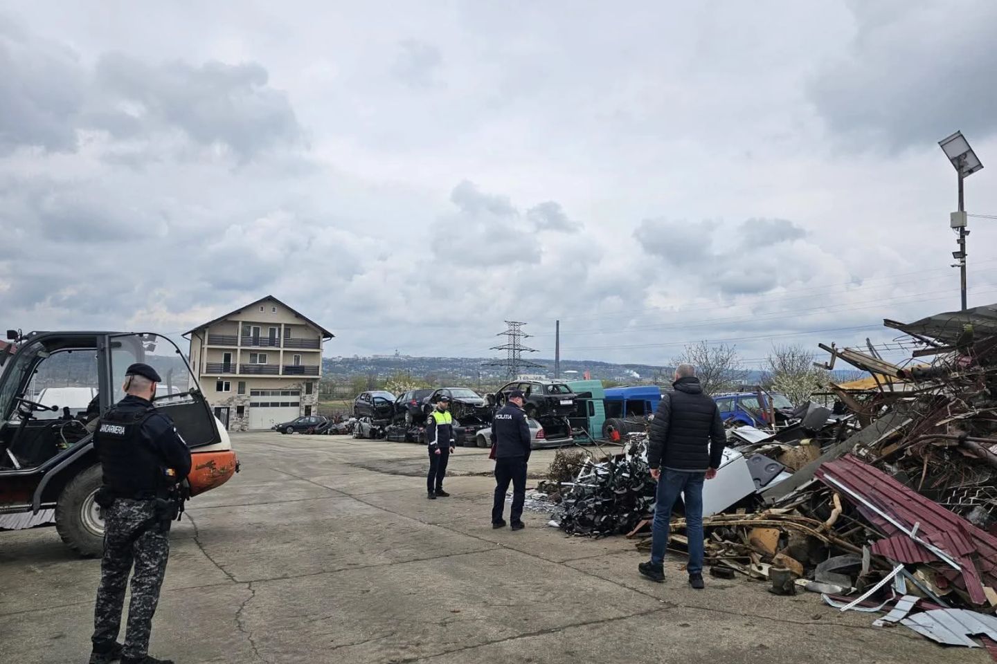 Controale la centrele de fier vechi din Suceava