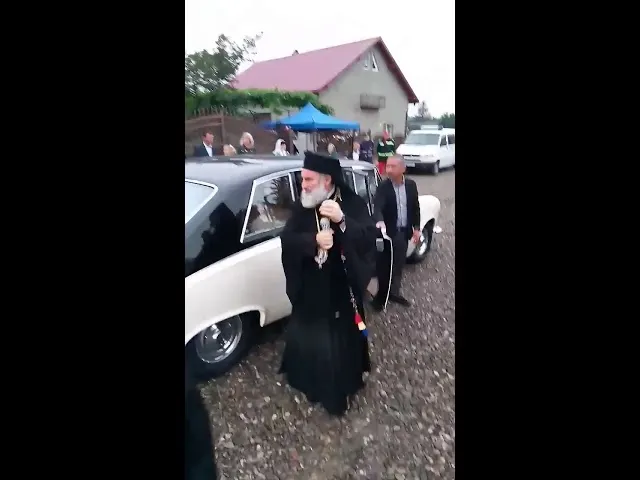 8580
