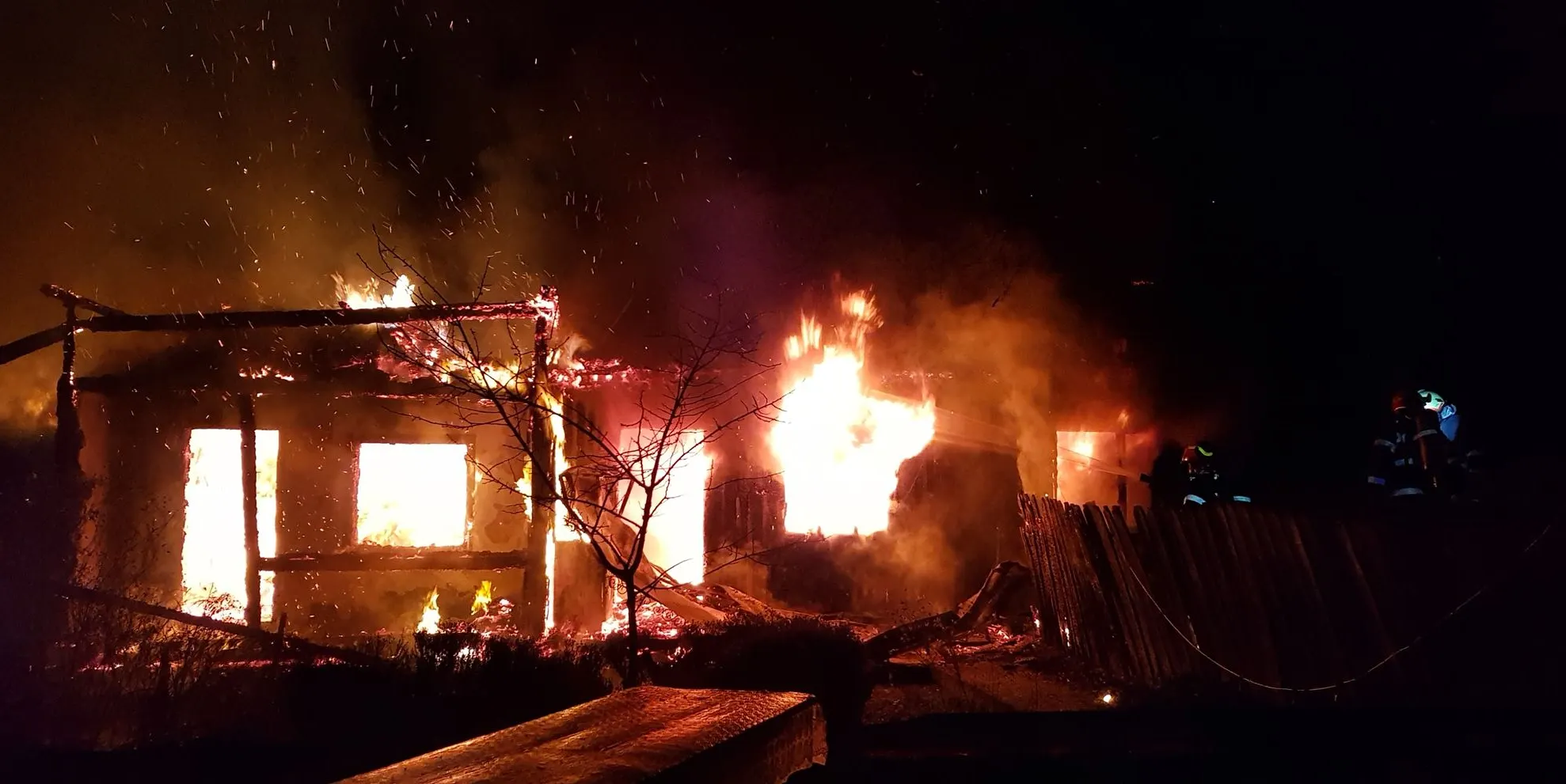incendiu Găinești