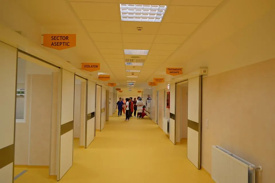 copil transportat la Spitalul Județean Suceava