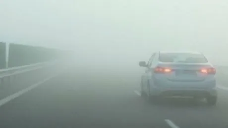 ceață