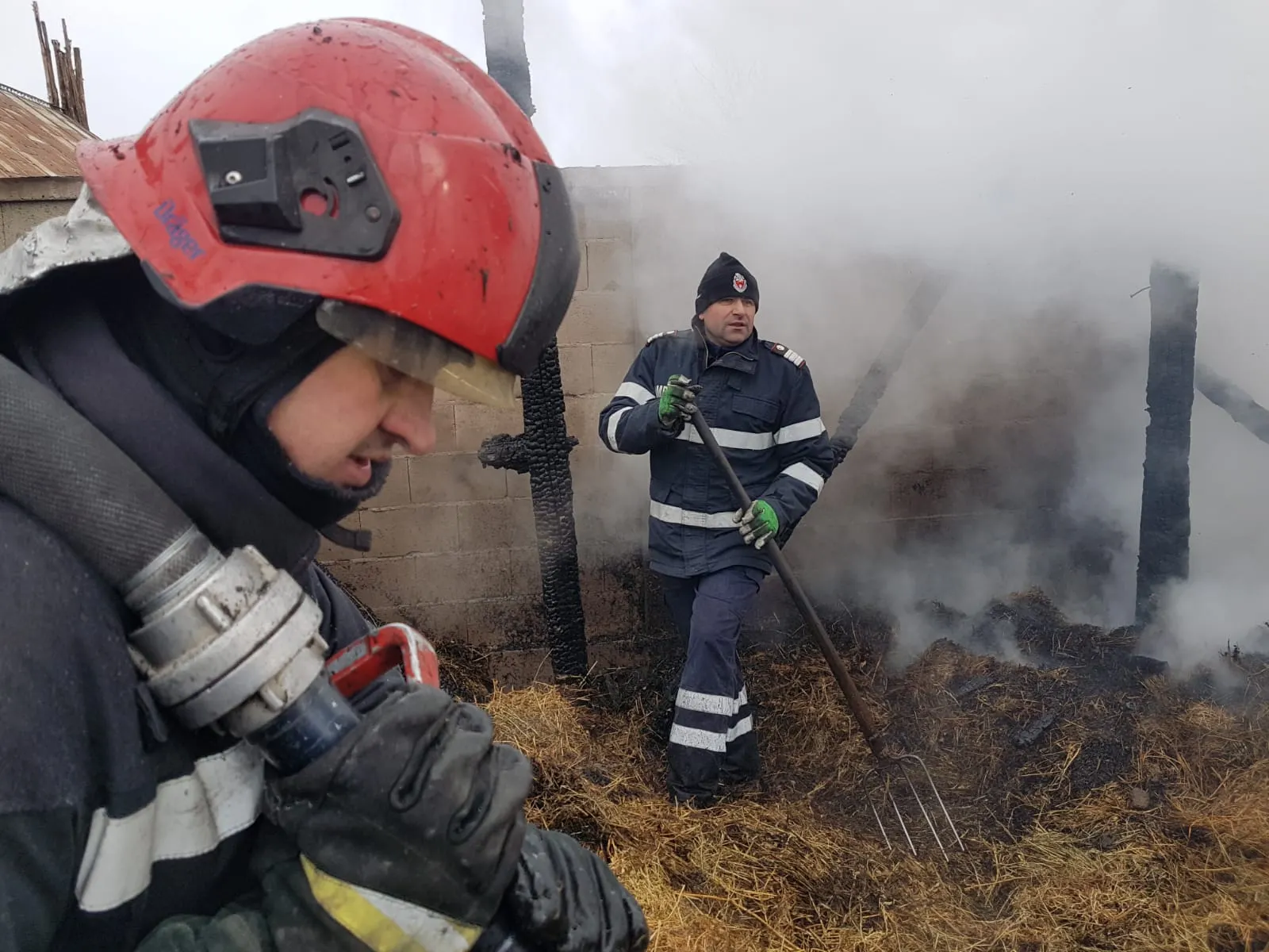 incendiu-corocaiesti-23februarie2019-01