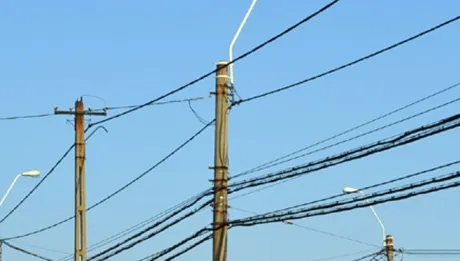 stâlp electricitate