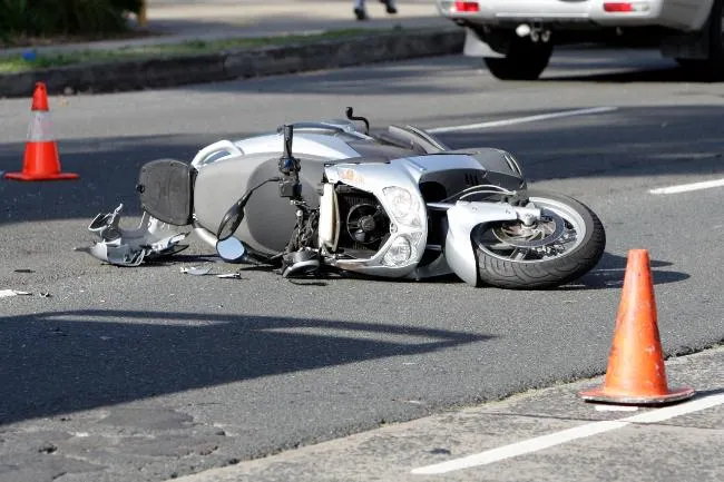accident moped