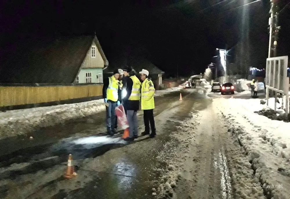 Tragedie în noaptea de Revelion. Un tânăr și-a pierdut viața după ce a fost lovit de o mașină FOTO