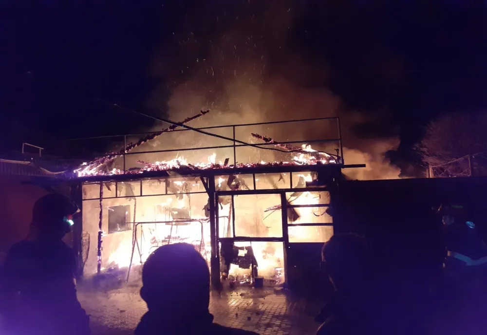 Pompierii suceveni au intervenit anul trecut la peste 900 de incendii