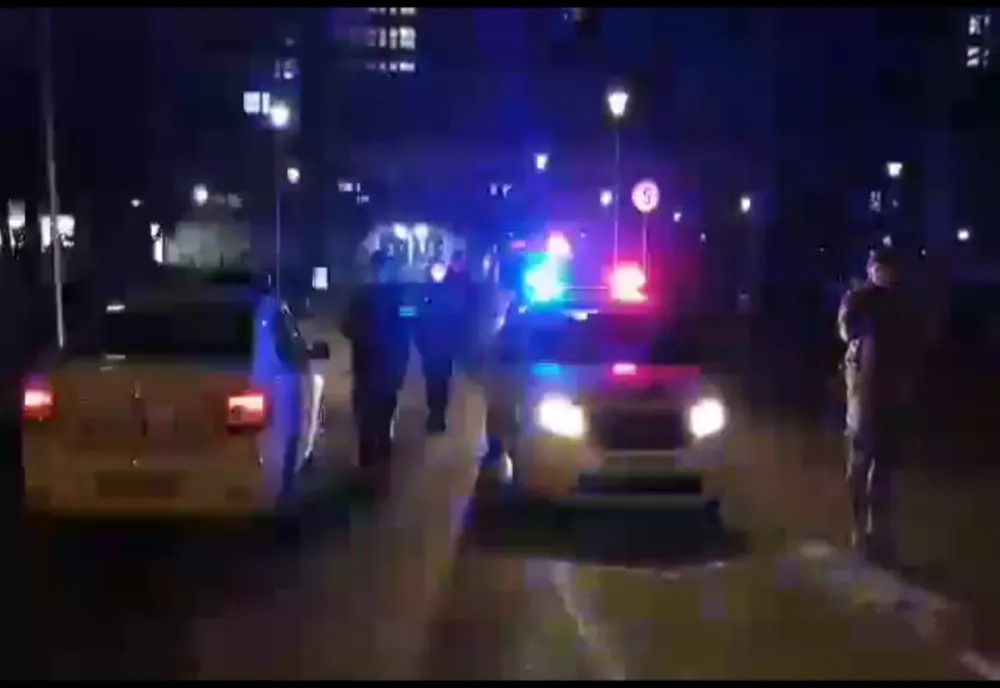 ÎNDEPĂRTAȚI dar...ÎMPREUNĂ! Omagiu adus de polițiștii suceveni cadrelor medicale de la Spitalul Județean VIDEO 