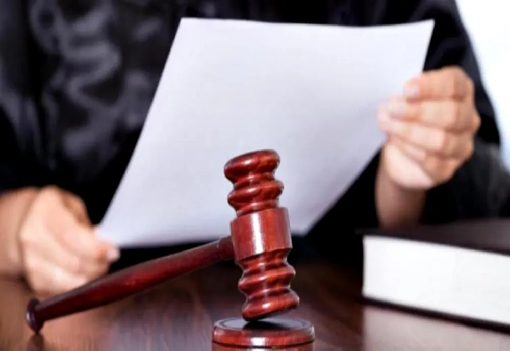 Ordin de protecție emis împotriva unui bărbat care și-a bătut fratele