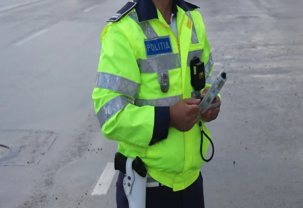 De ce surpriză au avut parte polițiștii când au oprit un șofer de 45 de ani