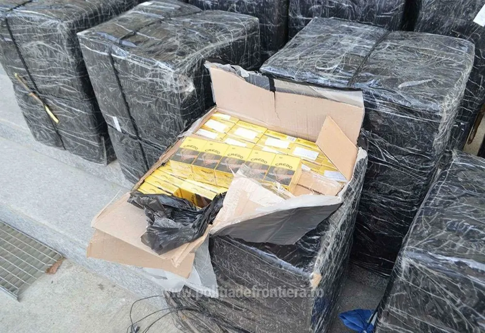 Două persoane reținute și țigări de contrabandă în valoare de aproximativ 400.000 lei confiscate de polițiști