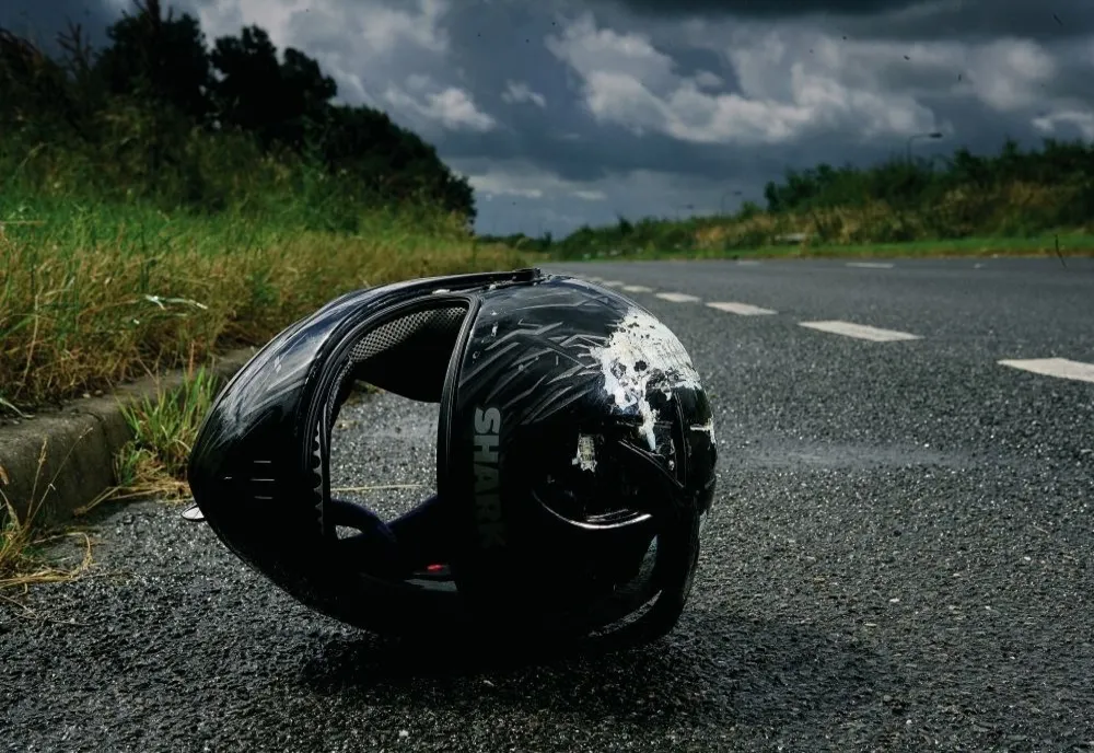 Adolescent mort într-un accident de motocicletă