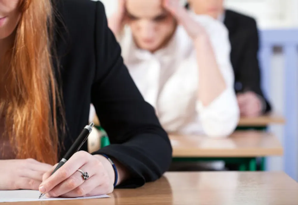 Școlile rămân deschise. Suceava se apropie de 60% grad de ocupare a paturilor de spital