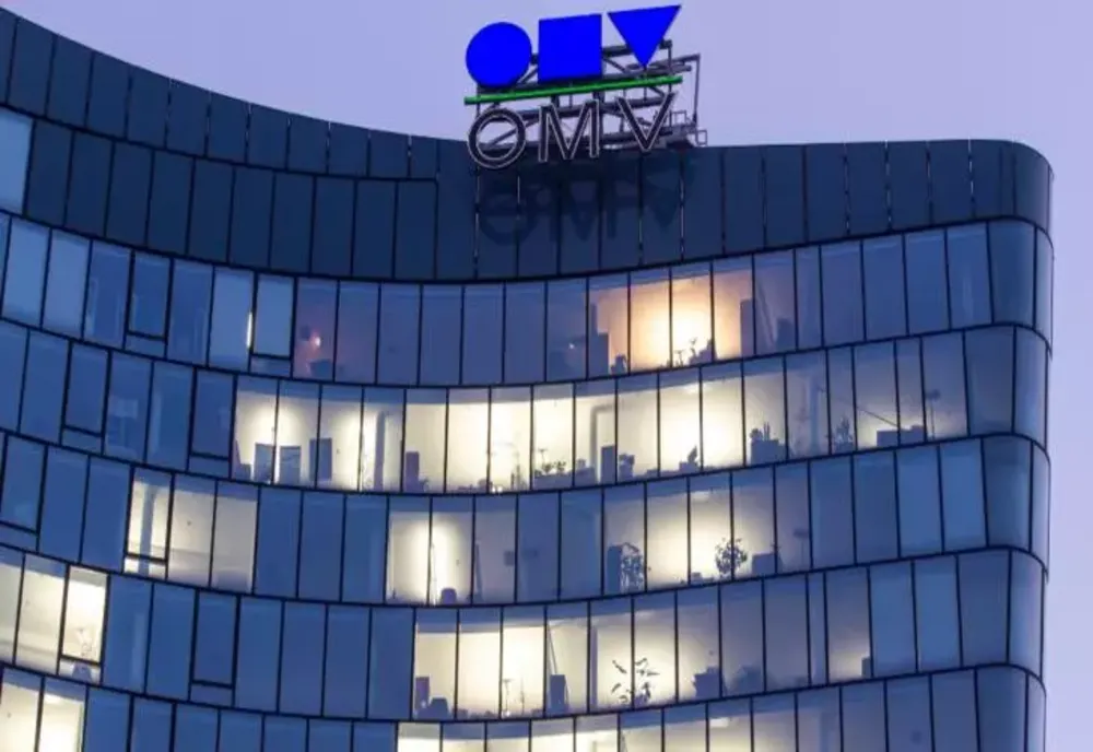 Licența OMV Petrom, prelungită cu 15 ani - Actul este secret - Resursele țării, date pe șest în plină criză socială