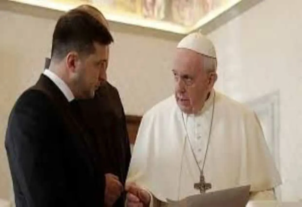 CINE AR PUTEA FI SUCCESORUL PAPEI FRANCISC