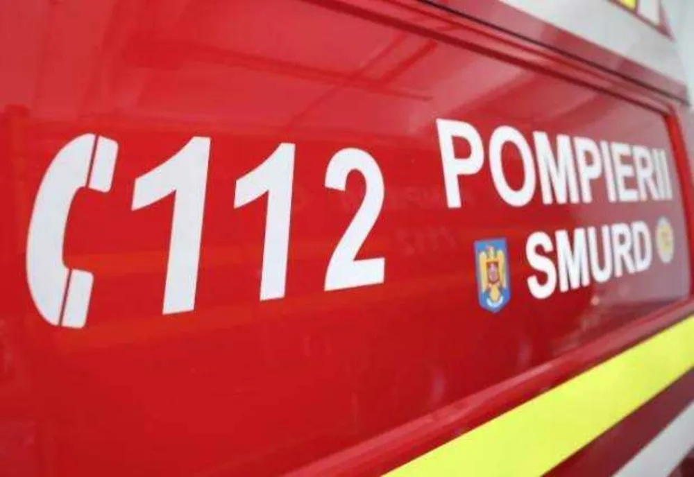 POMPIERII AU INTERVENIT, ÎN WEEKEND, PENTRU STINGEREA A APROAPE 600 DE INCENDII