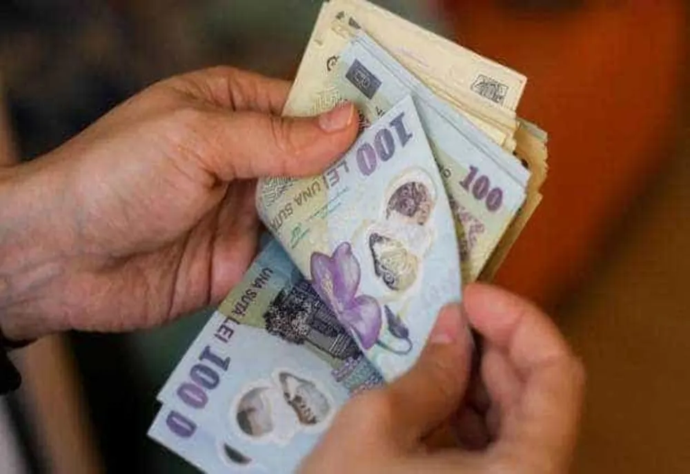 LUNĂ DECISIVĂ PENTRU ROMÂNI: GUVERNUL STABILEȘTE SALARIUL MINIM