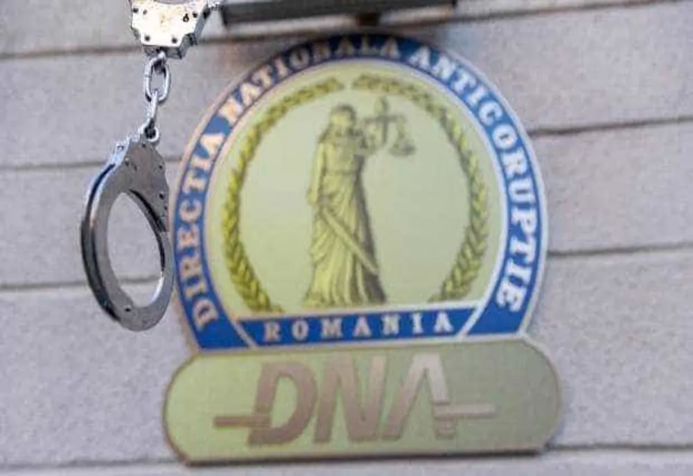 PERCHEZIŢII DNA ÎN CLUJ ȘI BISTRIȚA-NĂSĂUD. FUNCȚIONARI PUBLICI, SUSPECTAȚI DE CORUPȚIE