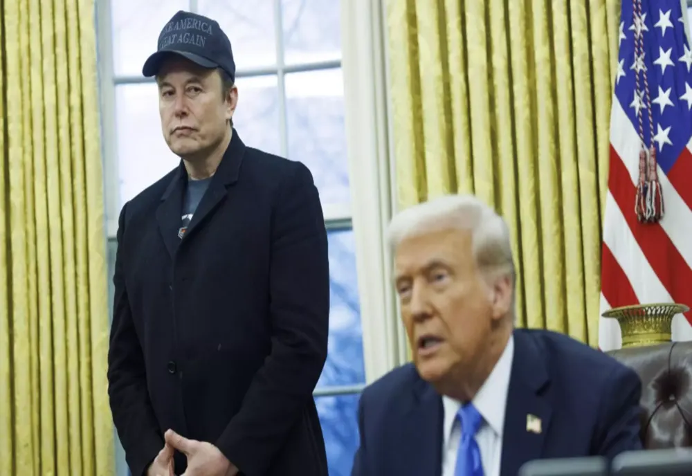 Eastern Europe Peace Forum. Elon Musk, față în față cu Tucker Carlson, la București. Planul pentru PACE la granița României - Realitatea PLUS, partener media